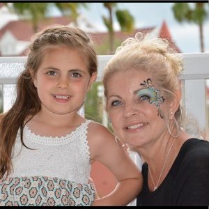 Meet your Posher, Cindy